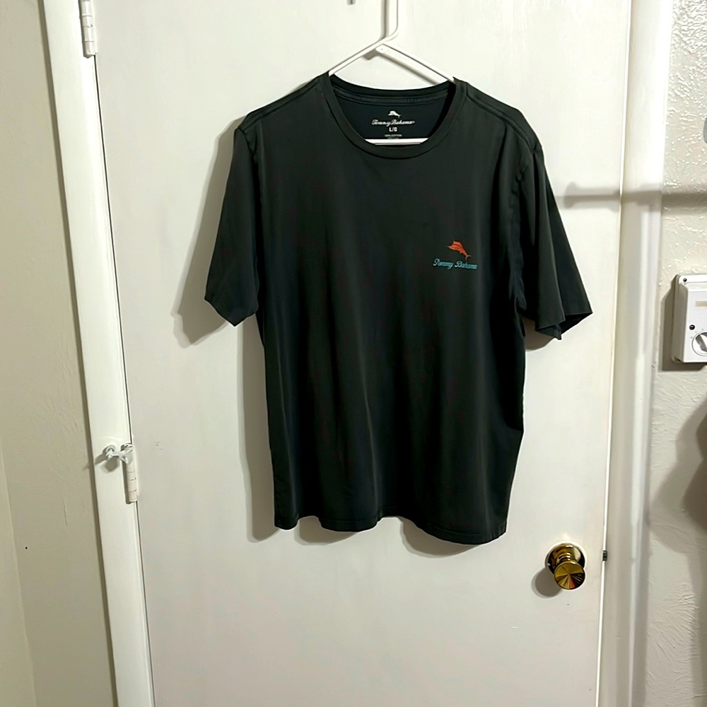 Men’s Tommy Bahama short sleeve T-shirt, black